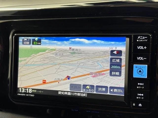 Toyota HILUX 4WD X photo 3