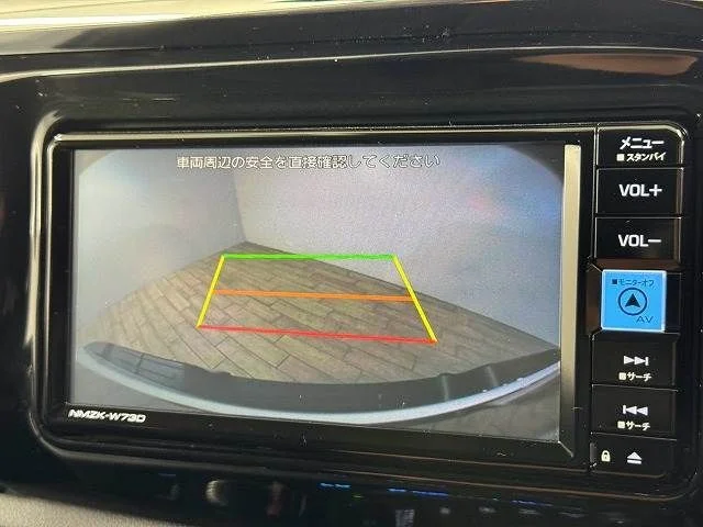 Toyota HILUX 4WD X photo 4