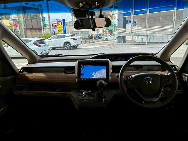 Honda FREED G　ホンダセンシング photo 3