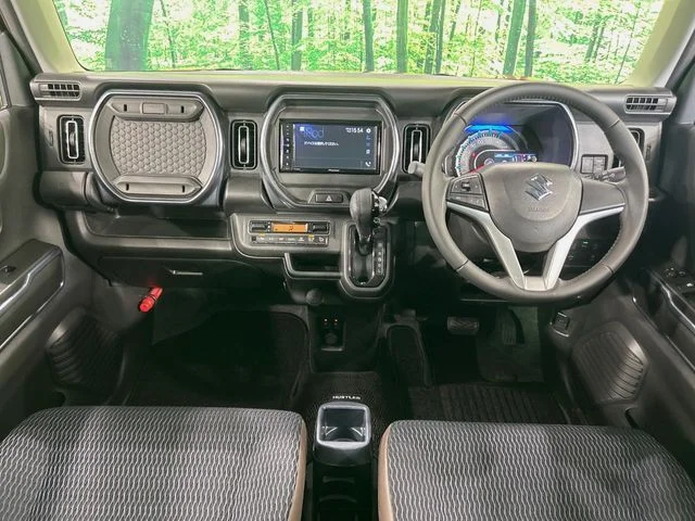 Suzuki HUSTLER Jスタイル photo 2