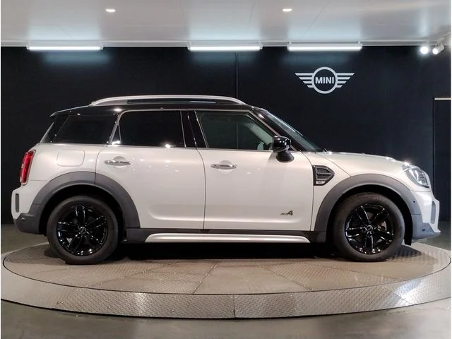 Bmw MINI COOPER D CROSSOVER オール4 photo 4