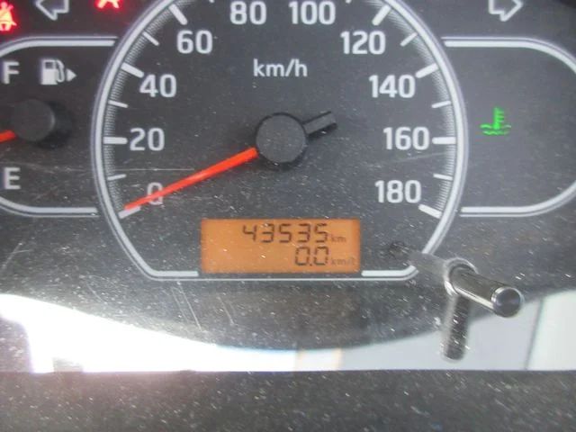 Nissan NV150 AD 4WD VE photo 4