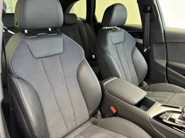 Audi AUDI A4 AVANT 35　TDI　Sライン photo 4