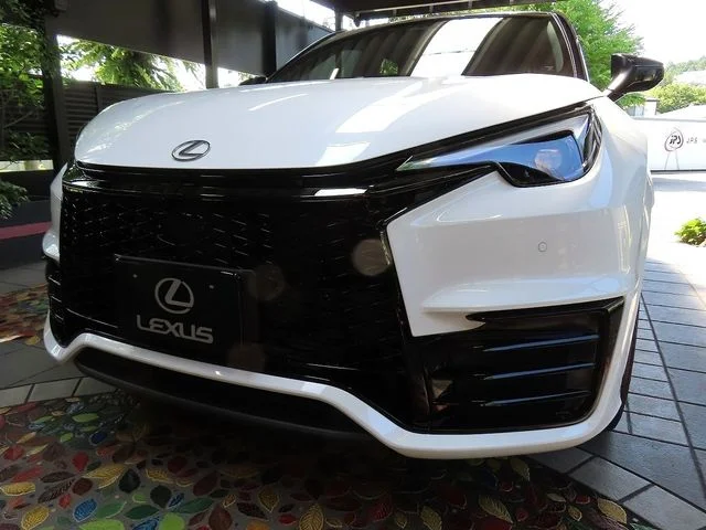 Toyota LEXUS LBX モリゾウ　RR　8速パドルシフト 2026