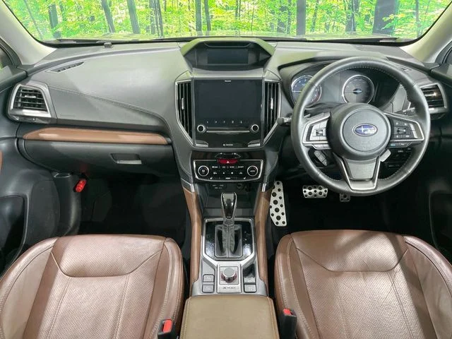 Subaru FORESTER アドバンス photo 2