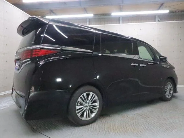 Toyota ALPHARD Z photo 2