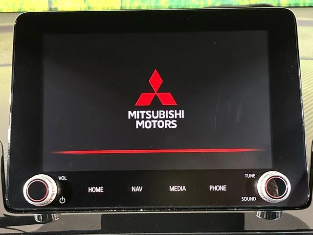 Mitsubishi ECLIPSE CROSS PHEV P photo 4