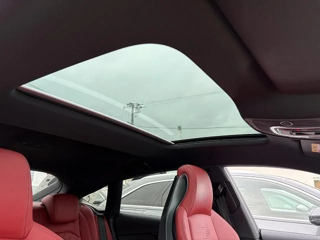 Audi AUDI S5 SPORTBACK ベースグレード photo 3