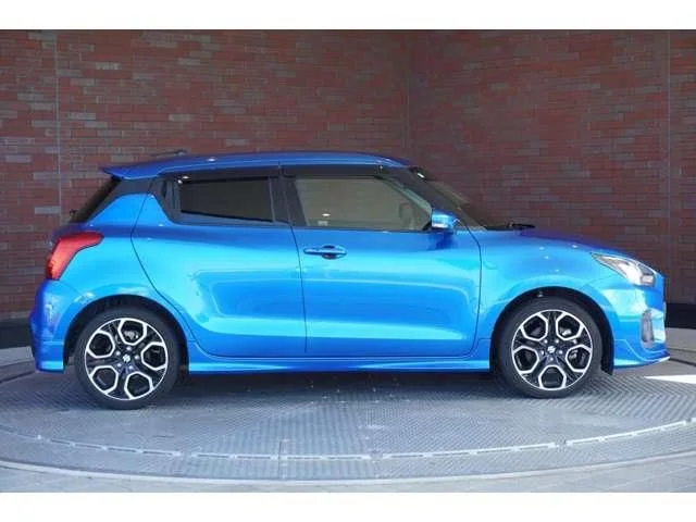 Suzuki SWIFT スポーツ photo 2