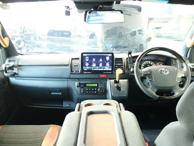 Toyota HIACE van 4WD スーパーGL　ダークプライム2　ロング photo 4