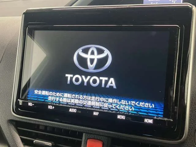 Toyota VOXY ZS　煌3 photo 3