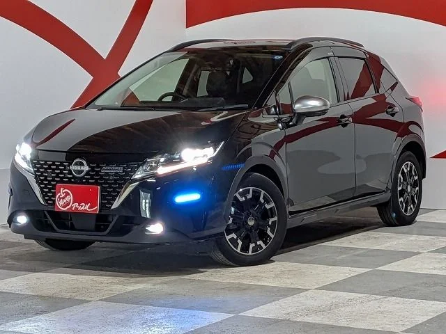 Nissan NOTE 4WD オーテック　FOUR photo 2