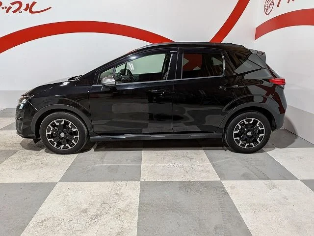 Nissan NOTE 4WD オーテック　FOUR photo 4