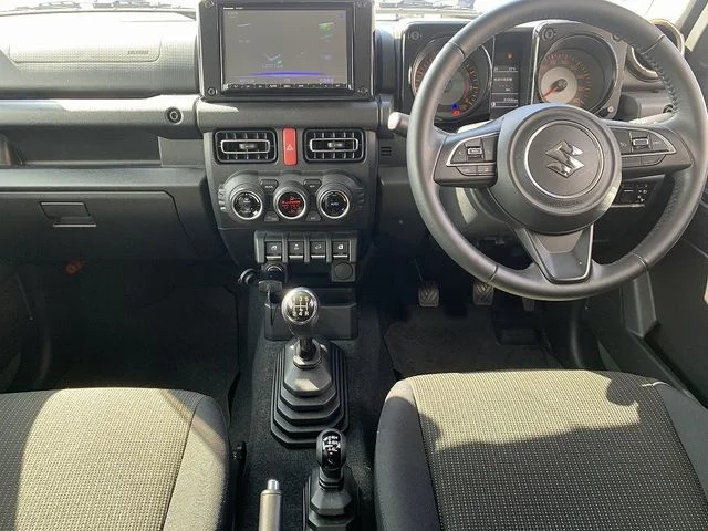 Suzuki JIMNY SIERRA JC photo 3