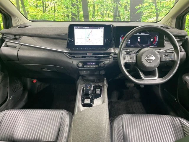 Nissan AURA G　レザーエディション photo 2