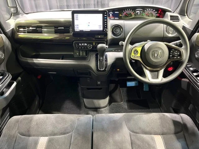 Honda N BOX CUSTOM G　L　ホンダセンシング photo 2