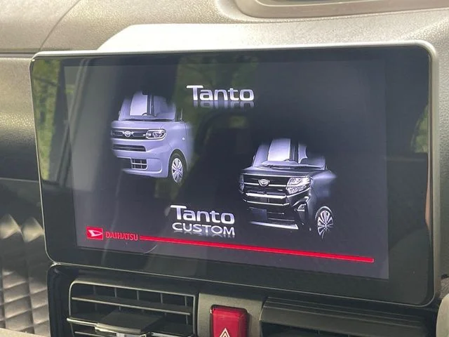 Daihatsu TANTO CUSTOM X photo 3