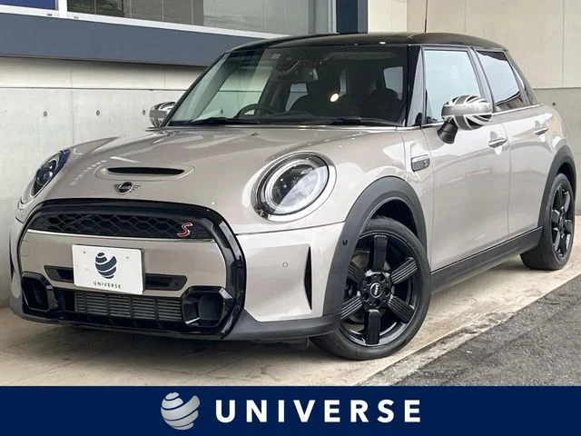 Bmw MINI COOPER SD 5DOOR ベースグレード 2021