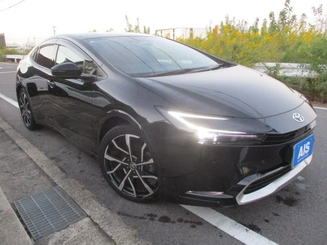 Toyota PRIUS PHV Z 2025