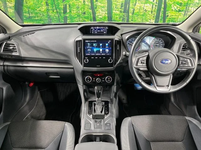Subaru IMPREZA SPORT 4WD 2．0e−L　アイサイト photo 2