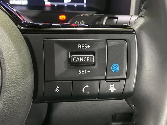 Nissan X-TRAIL HYBRID 4WD G　e−4ORCE photo 4
