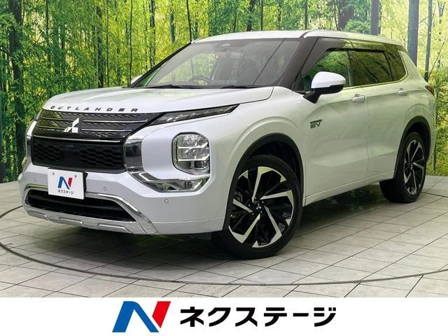 Mitsubishi OUTLANDER PHEV P 2023
