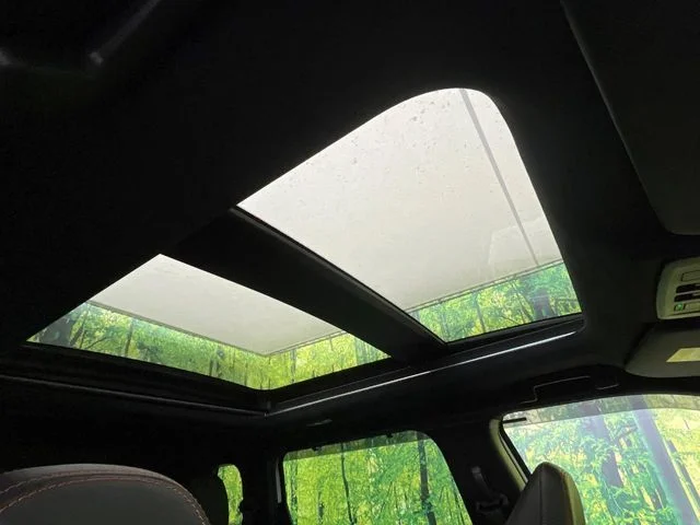 Mitsubishi OUTLANDER PHEV P photo 4