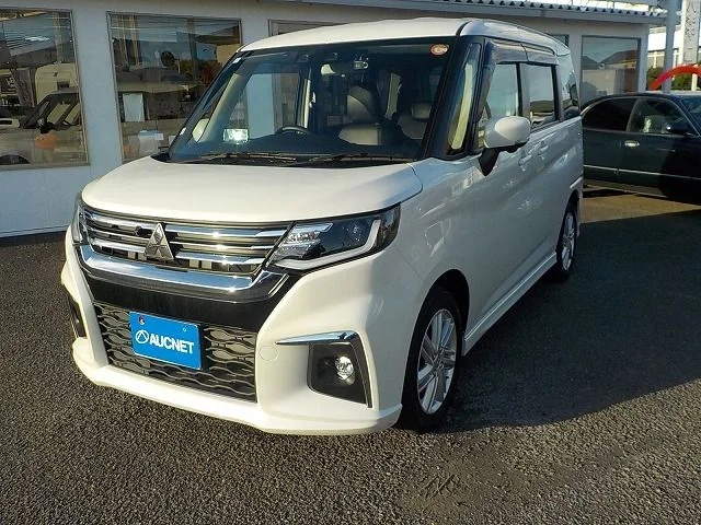Mitsubishi DELICA D:2 2WD ハイブリッドMZ　全方位カメラパッケージ 2024