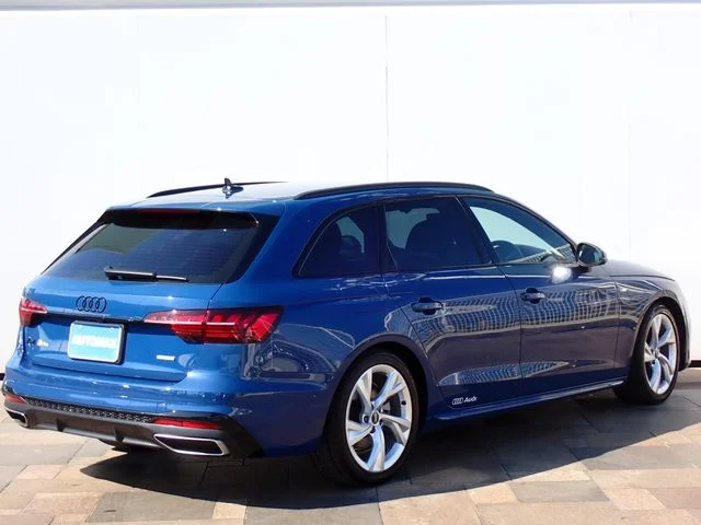 Audi AUDI A4 AVANT 35　TDI　Sライン photo 3
