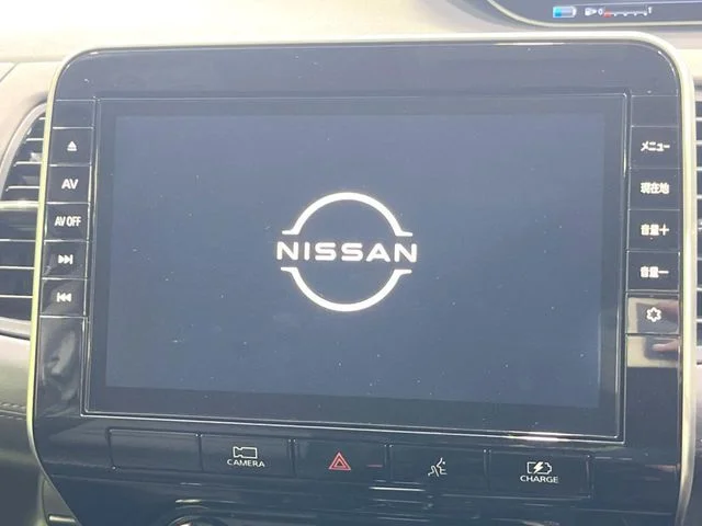 Nissan SERENA WG e−POWER　ハイウェイスター　V photo 3