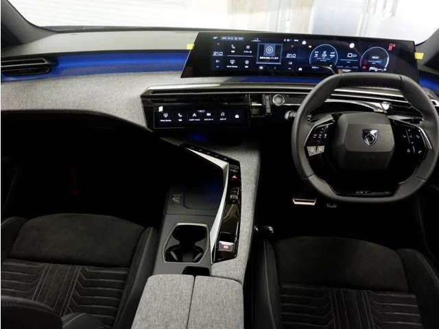 Peugeot PEUGEOT 3008 GT　アルカンターラ　ハイブリッド photo 4
