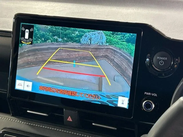 Toyota NOAH HYBRID S−Z photo 4