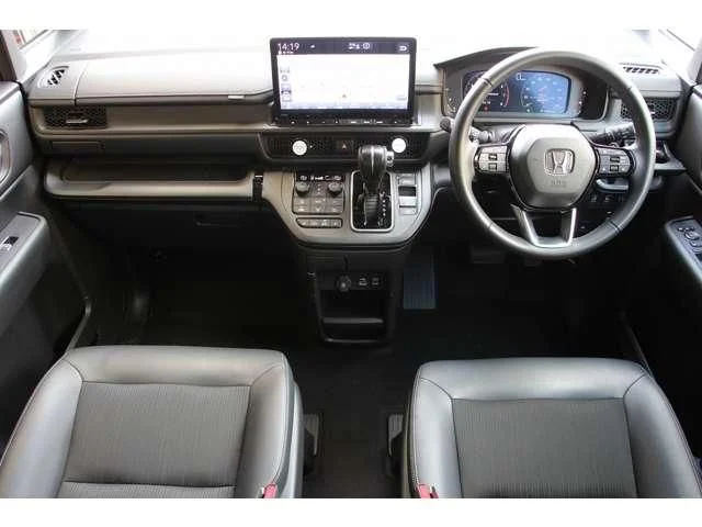 Honda STEPWAGON SPADA ベースグレード photo 2