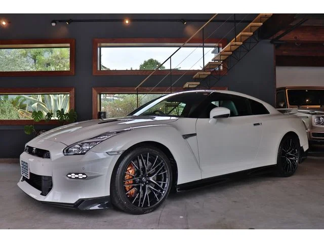 Nissan GT-R プレミアムエディション 2025
