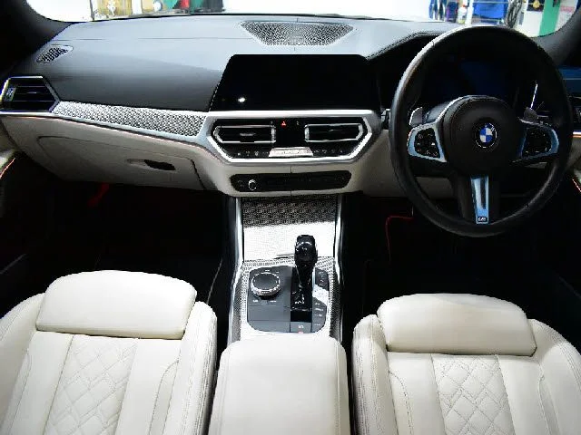 Bmw BMW 3series TOURING 320d　xDriveMスポEdジョイ＋ photo 2
