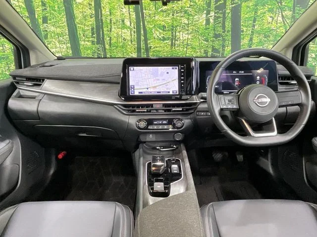 Nissan AURA G　90thアニバーサリー photo 2