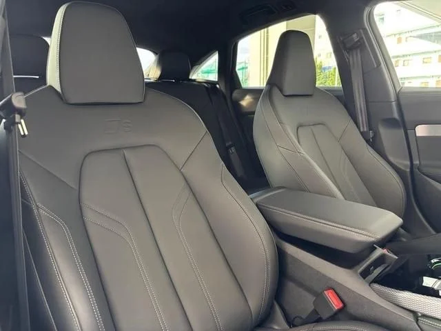 Audi AUDI A5 AVANT TDI　クワトロ　Sライン photo 4