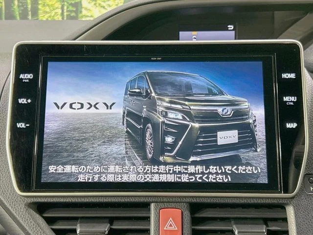 Toyota VOXY ZS　煌2 photo 3