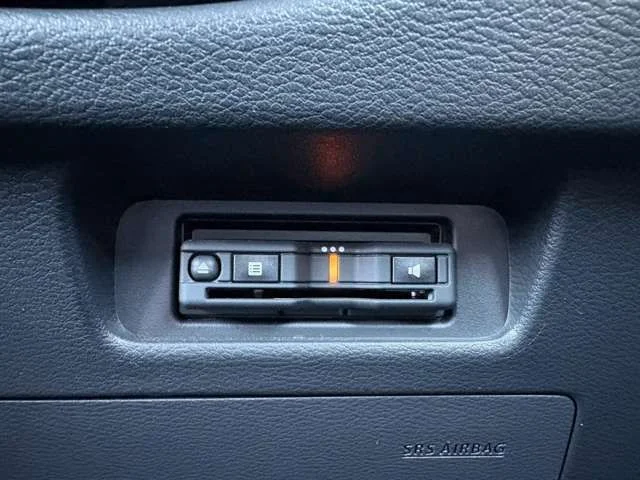 Mitsubishi DELICA MINI G　プレミアム photo 2