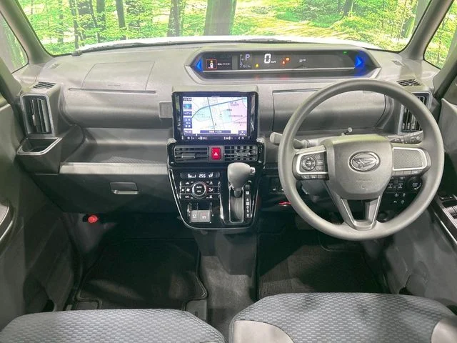 Daihatsu TANTO CUSTOM X photo 2