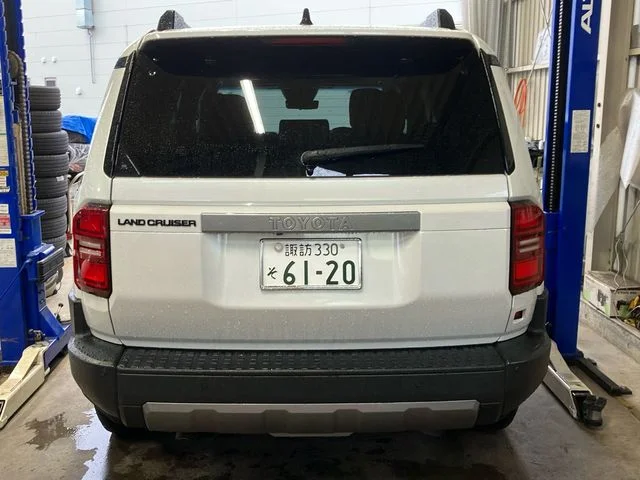 Toyota LANDCRUISER 250 VX photo 4