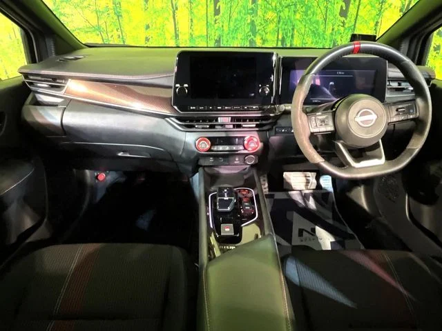 Nissan AURA ニスモ photo 2