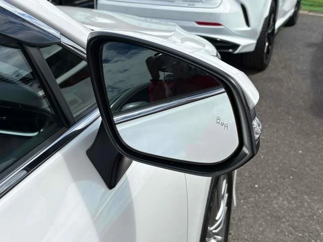 Toyota HARRIER HYBRID Z photo 3