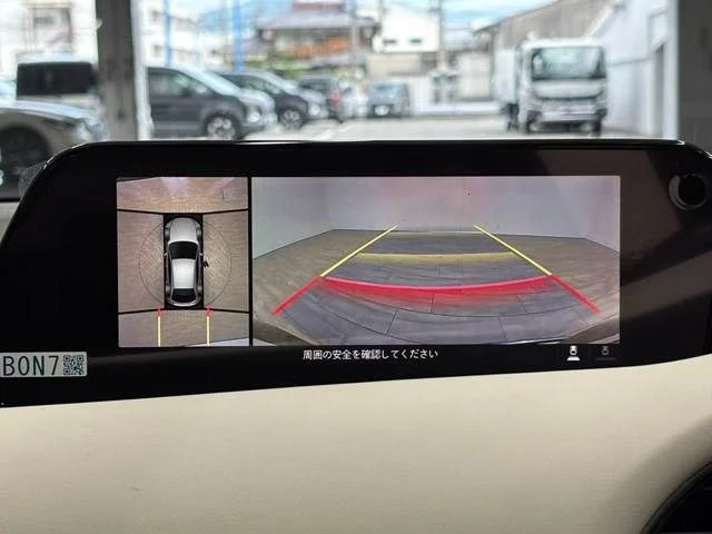 Mazda MAZDA3 FASTBACK XD　100周年特別記念車 photo 4