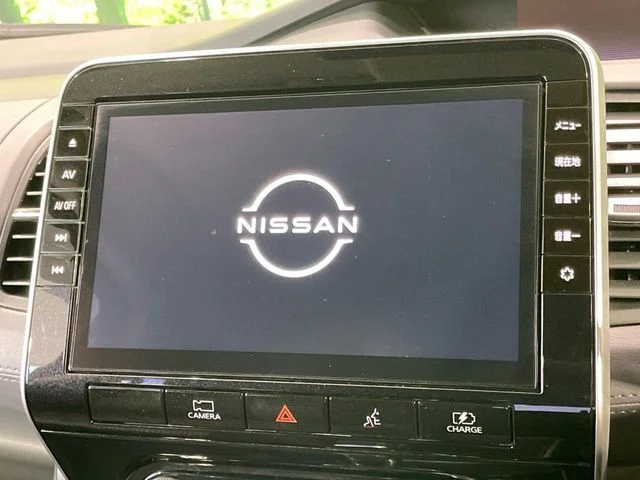 Nissan SERENA WG e−POWER　ハイウェイスター　V photo 4