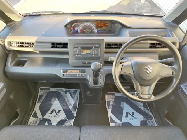 Suzuki WAGON R ハイブリッド　FX photo 2
