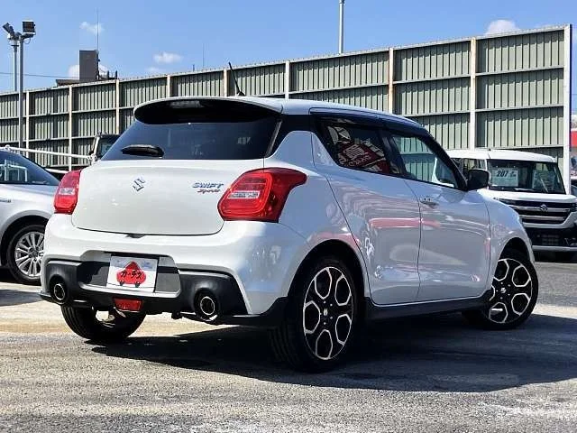 Suzuki SWIFT スポーツ photo 3