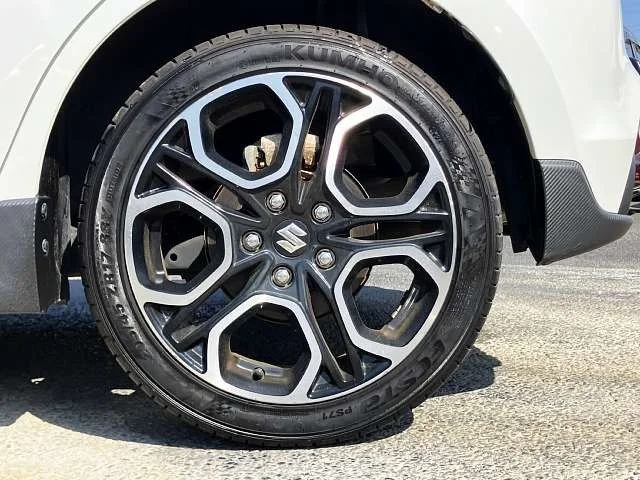 Suzuki SWIFT スポーツ photo 4