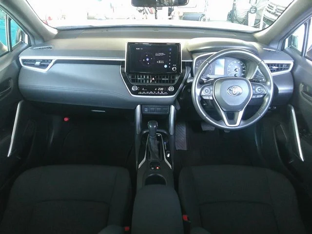 Toyota COROLLA CROSS HYBRID G photo 2
