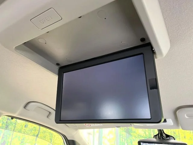 Nissan SERENA WG e−POWER　ハイウェイスター　V photo 4